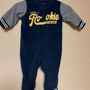Set of 2 fleece footed pajamas sizes 0-3 and 3 months